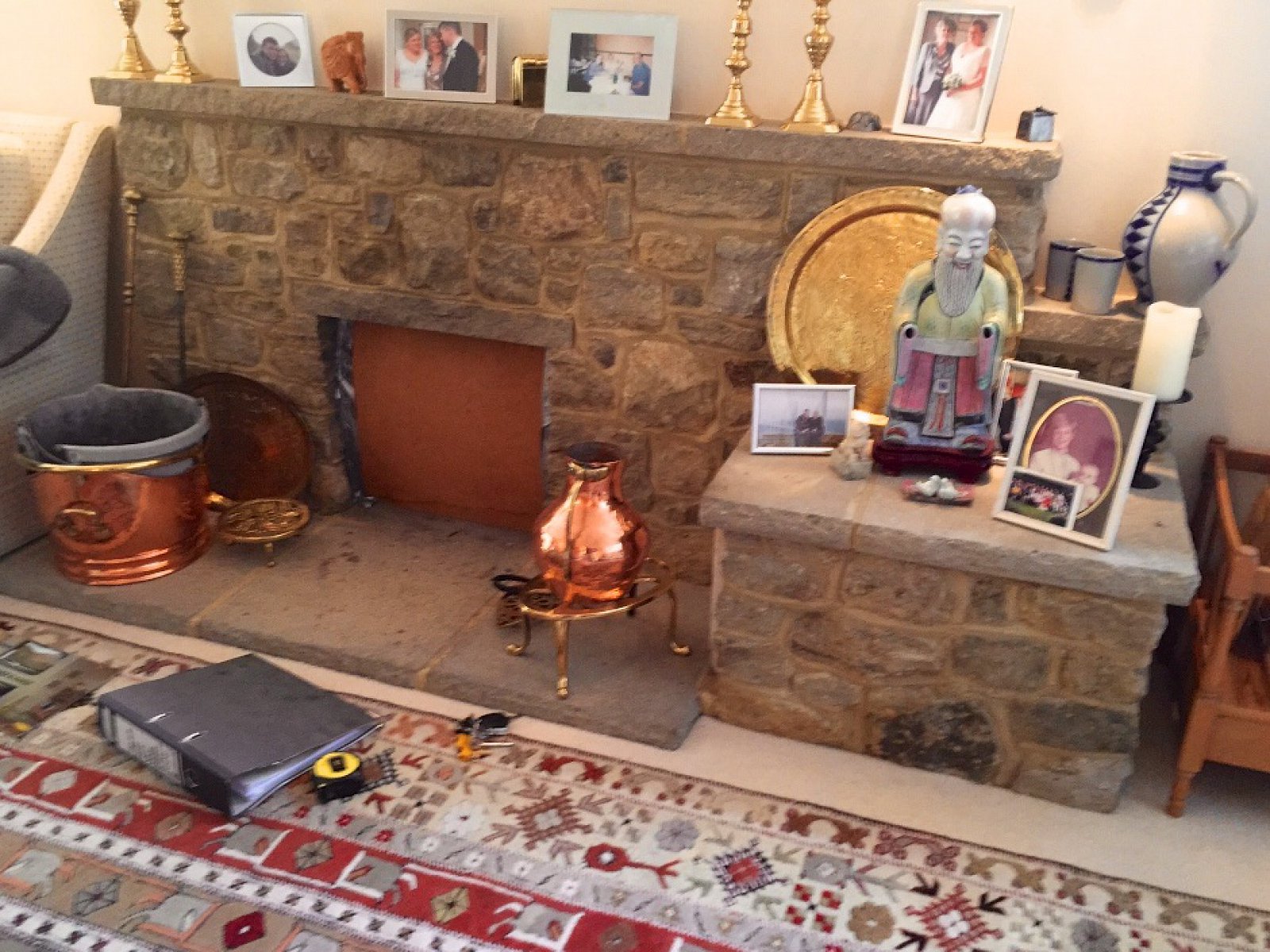 An image of an existing fireplace